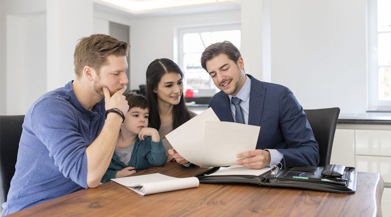 Top Immigration Consultants at Your Service